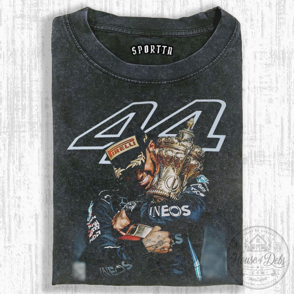 Lewis Hamilton Formula 1 Racing Champion Number 44 Graphic T-Shirt