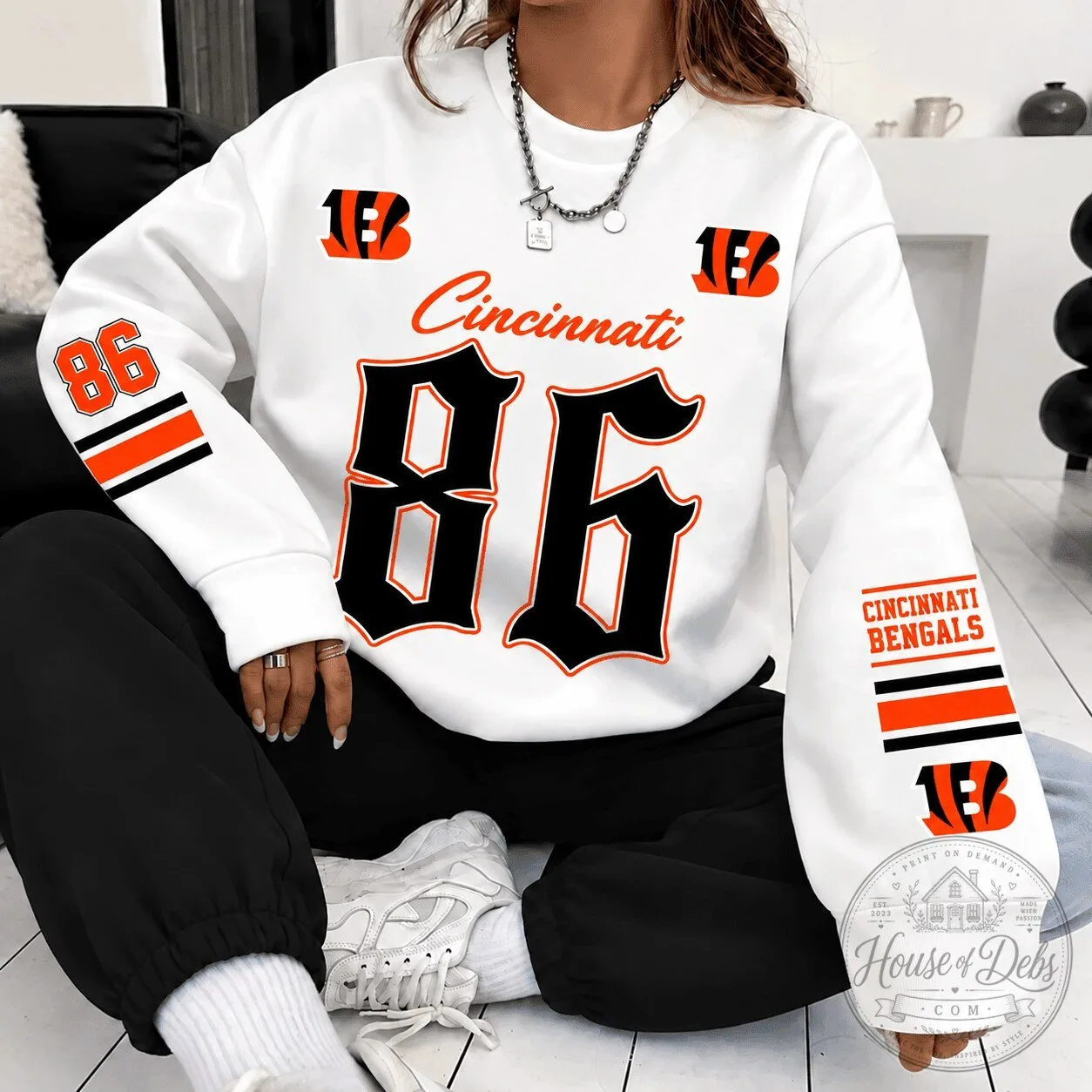 Cincinnati Bengals Football Team Number 86 White Crewneck Sweatshirt 5 Cincinnati Bengals Football Team Number 86 White Crewneck Sweatshirt