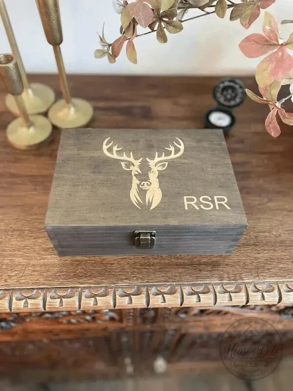 Personalized Deer Hunting Keepsake Box with Custom Initials for Hunters 9 Personalized Deer Hunting Keepsake Box with Custom Initials for Hunters